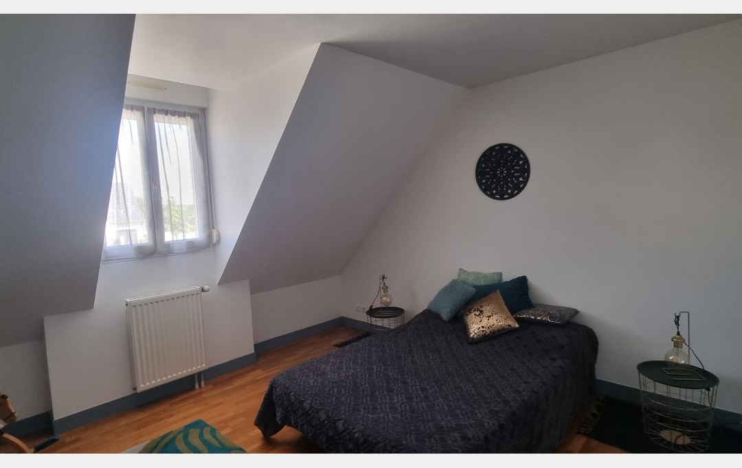 A.C.B.I. - AGENCES CHRISTINE BOYER IMMOBILIER : House | VENDOME (41100) | 164 m2 | 311 700 € 