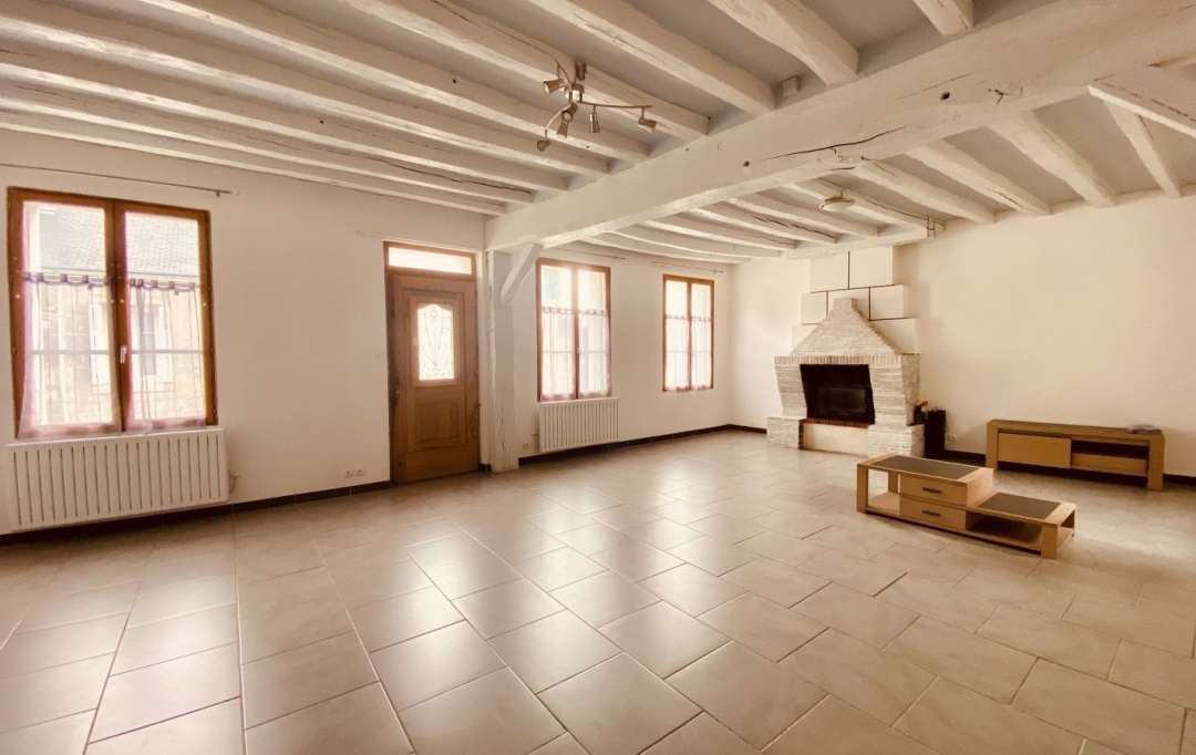 A.C.B.I. - AGENCES CHRISTINE BOYER IMMOBILIER : House | VENDOME (41100) | 115 m2 | 186 900 € 