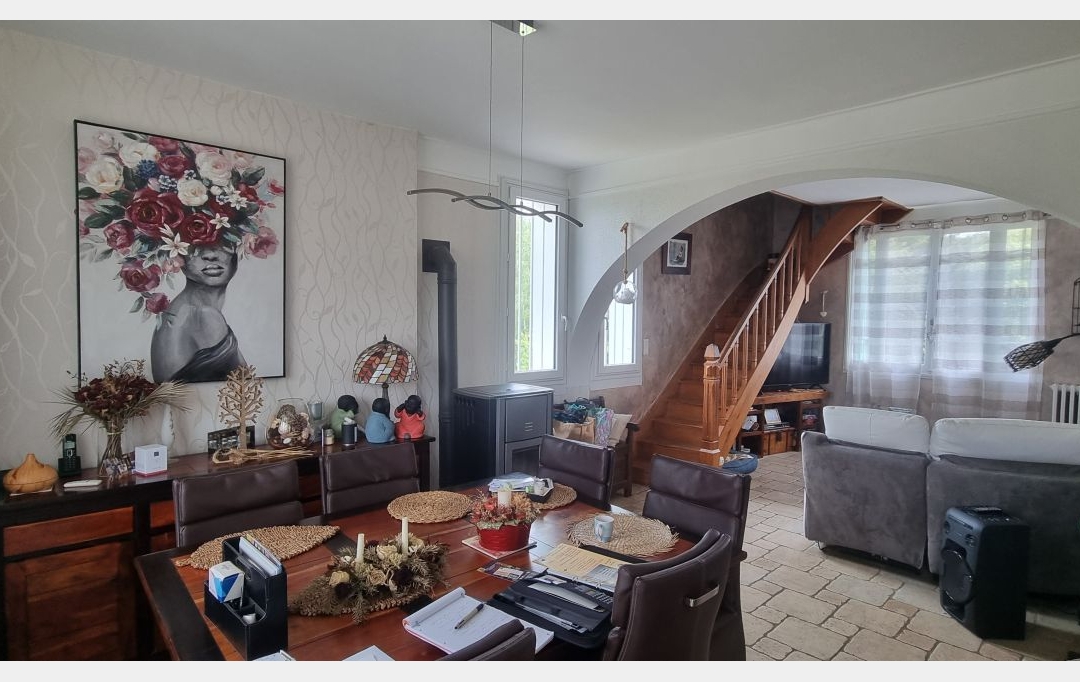 A.C.B.I. - AGENCES CHRISTINE BOYER IMMOBILIER : Maison / Villa | VENDOME (41100) | 133 m2 | 239 400 € 