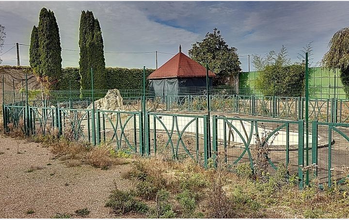 A.C.B.I. - AGENCES CHRISTINE BOYER IMMOBILIER Autres | VENDOME (41100) | 1 200 m2 | 525 000 € 
