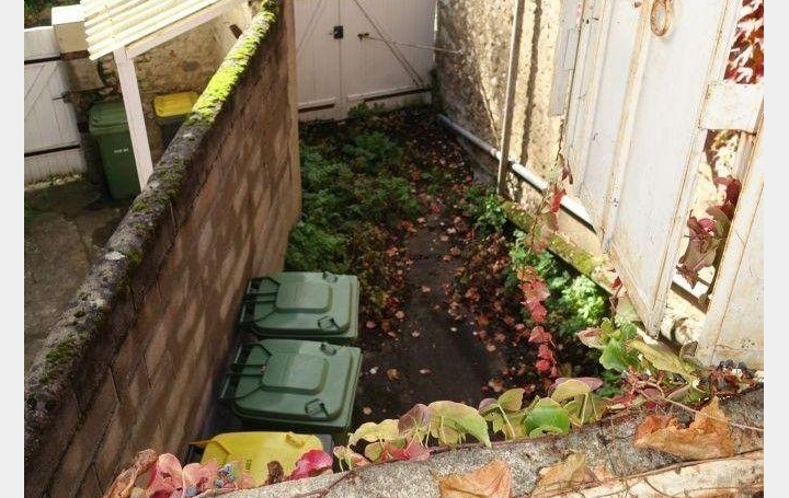 A.C.B.I. - AGENCES CHRISTINE BOYER IMMOBILIER : Building | BLOIS (41000) | 200 m2 | 87 000 € 