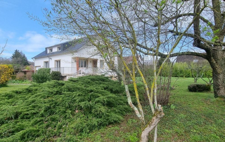  A.C.B.I. - AGENCES CHRISTINE BOYER IMMOBILIER Maison / Villa | VENDOME (41100) | 153 m2 | 210 000 € 