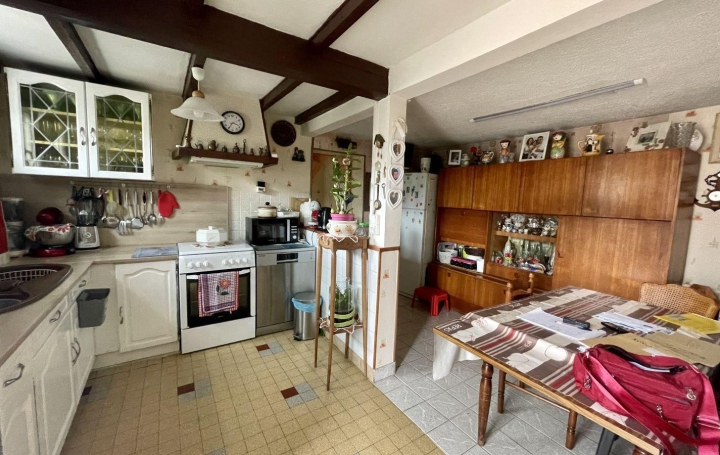 Maison VENDOME 94 m2 138 000 € Maison VENDOME 94 m2 138 000 €