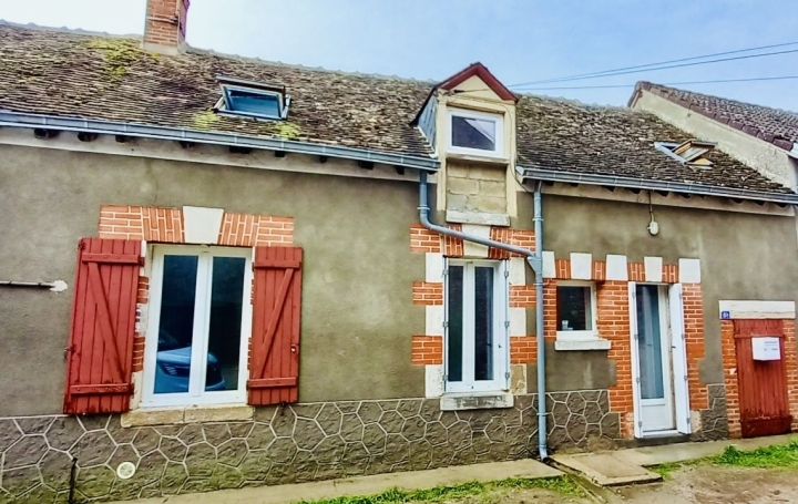 Maison MOREE 81 m2 81 000 € Maison MOREE 81 m2 81 000 €