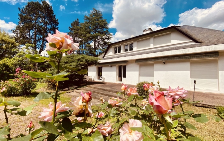Maison VENDOME 93 m2 158 000 € Maison VENDOME 93 m2 158 000 €