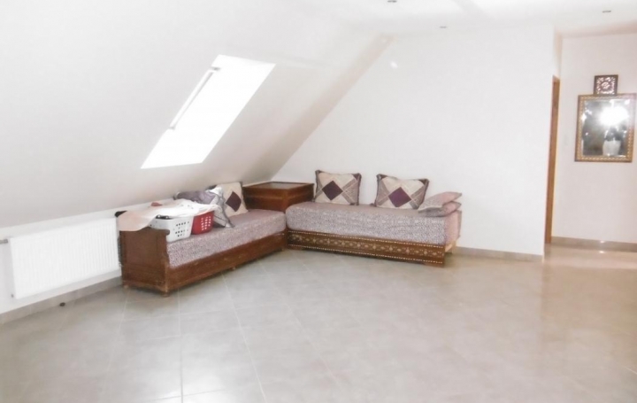 A.C.B.I. - AGENCES CHRISTINE BOYER IMMOBILIER : House | VENDOME (41100) | 136 m2 | 202 650 € 